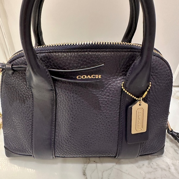 Bag - Picture 1 of 2